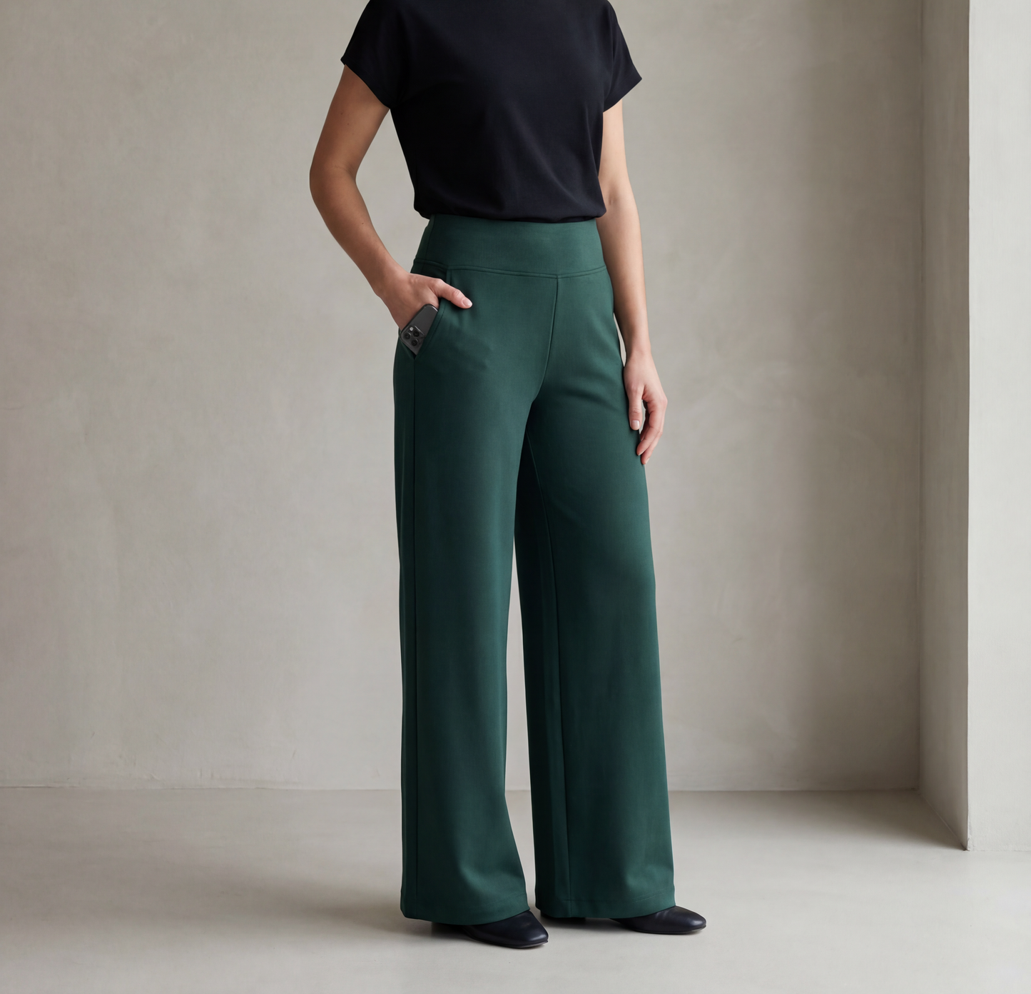 VORA Horizon Wide-Leg Pant